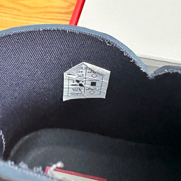 Hunter Women's Refined Stitch Loafer Boots (9) - Picture 6 of 13